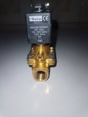 Válvula Solenoide De 3/8 PuLG Con Asiento De Vitón Nc