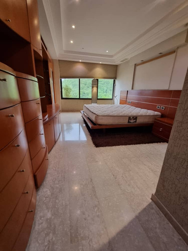 Alquiler De Apartamento En Terrazas Del Country, Residencia Amazonas Ns