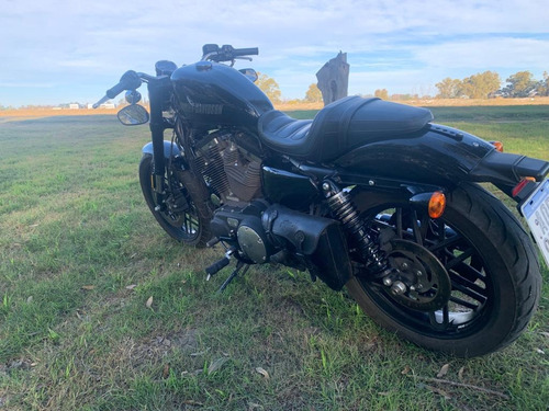 Harley Davidson Roadster 1200