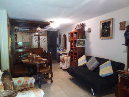Imagen 3 de 14 de Apartamento Planta Baja 72m2 + Ext El Solar De La Quinta Los Teques
