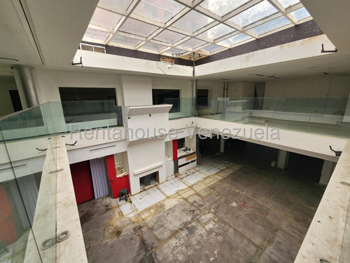 Local Comercial En Venta En Las Mercedes Terreno Caracas