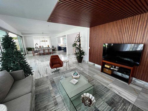Imagen 21 de 23 de Luxury Casa En Santiago