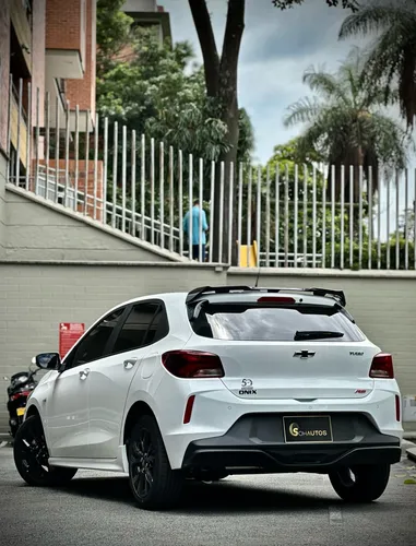 Chevrolet Onix 1.0T Rs Mt
