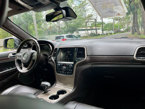 Jeep Grand Cherokee V8 5.7 Summit 4x4 Automática