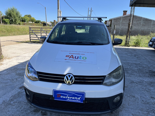 Volkswagen Suran Cross 1.6 Highline 101cv