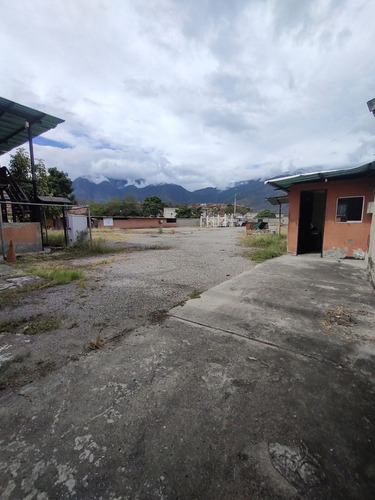 Se Alquila Terreno 3920m2. Guatire.