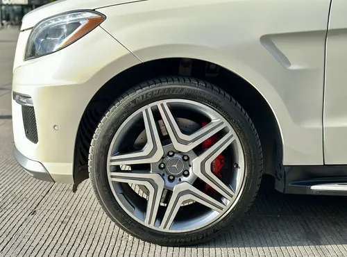 Mercedes-Benz Clase M 5.5l Ml 63 Amg Mt