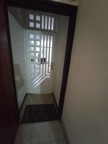 Apartamento En Alquiler Urb. Base Aragua Maracay Fm*