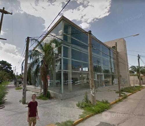 Imagen 7 de 11 de Local/oficina 700 M2 - Alquiler - Av. Rafel Nuñez Al 4600