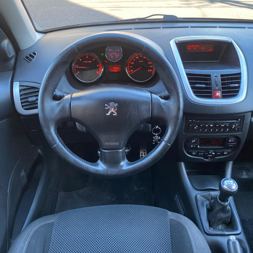 Peugeot 207 1.6 Xt