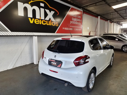 Peugeot 208 Allure 1.6 Flex Automático 2017