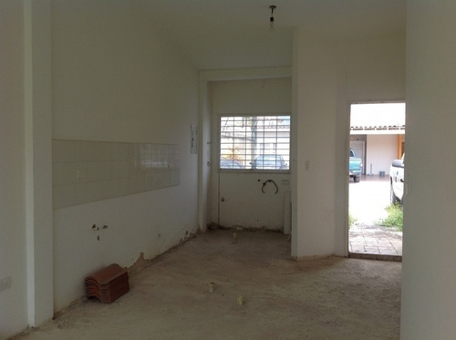 Imagen 4 de 13 de Casa En Venta, A Estrenar En Res. Villas Del Campo, San Diego