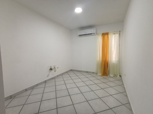 Apartamento En Venta En Paso Real San Diego (am)