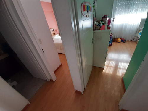 Excelente Departamento 3 Ambientes Con Cochera En Morón Sur