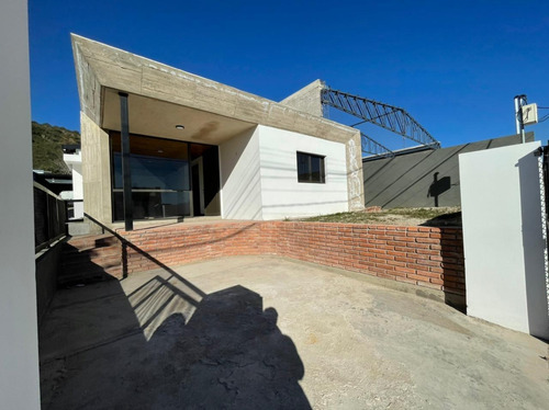 Imagen 1 de 12 de Se Vende Oportunidad De Local/vivienda