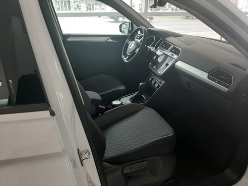Volkswagen Tiguan Trendline 1.4t 250tsi (mb)