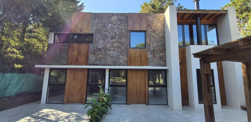 Dúplex En Venta - 2 Dormitorios 2 Baños - Costa Del Este