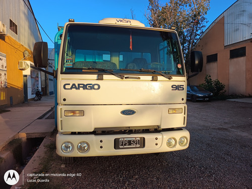Ford Cargo 915