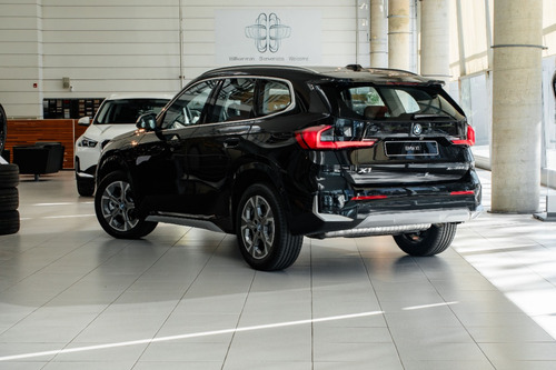BMW X1 2.0 Sdrive 25i Xline 231cv