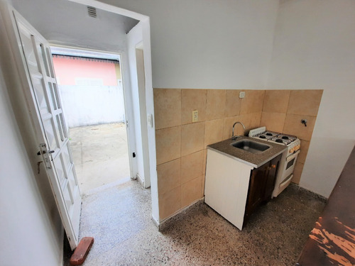 Venta - Ph Monoambiente Con Patio - Ituzaingó