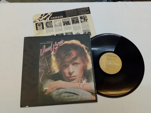 David Bowie Young Americans Lp Firmado Por: David Bowie Sgn