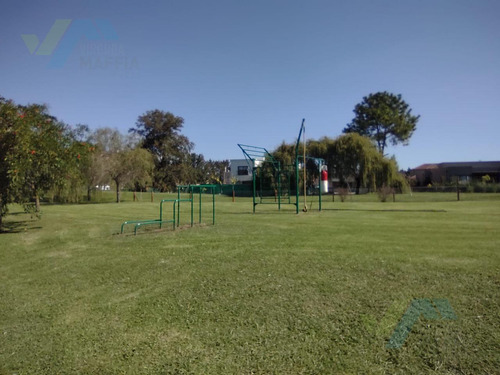 Casa En Venta En Altos De Campo Grande