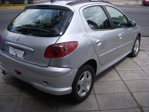 Peugeot 206 Xt Premium 2.0 Hdi 5 Puertas 2007