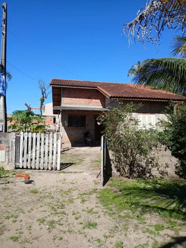Vende Casa Na Praia De Peruibe A 100m Do Mar