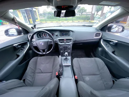 Volvo V40 1.4 T4 KINETIC AT