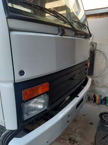 Imagem 3 de 9 de Ford Cargo 1215 Baú - Ano 1998