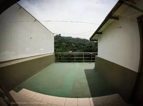 Casa 3 Cuartos 3 Baños