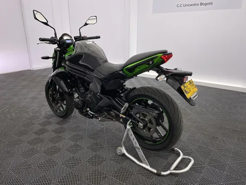 Kawasaki Er6n