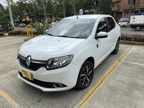Renault Logan 1.6 At