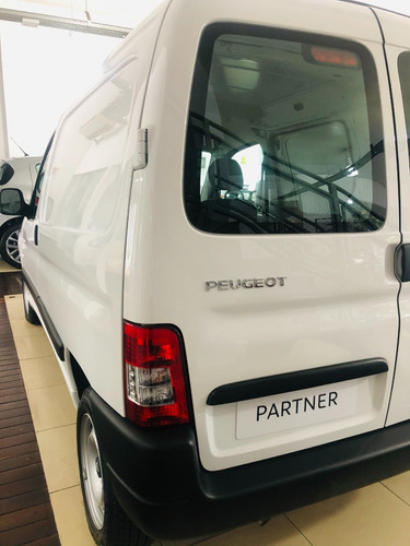 Imagen 8 de 18 de Peugeot Partner 1.6 Furgón Confort / Anticipo $540.000