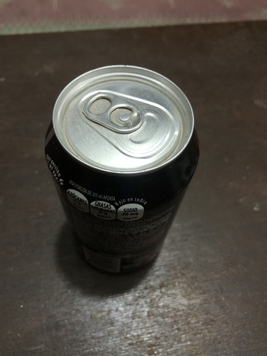 Lata Coca Cola Zero Navideña (Usado)