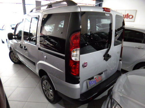 Doblo 1.8 Essence Flex 2014 Prata