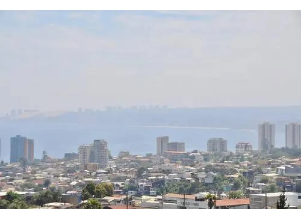 Imagen 1 de 17 de Departamento Con Vista Lejana Al Mar, Placeres