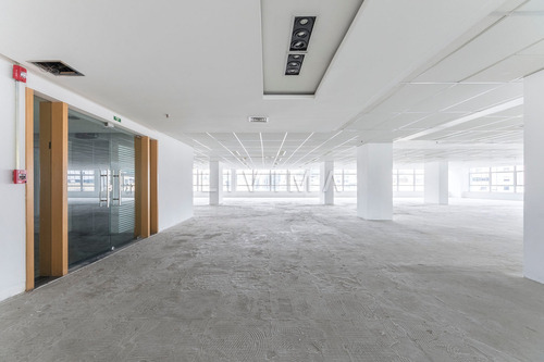 Imagem 12 de 19 de Sala Comercial Para Alugar Na Rua Teixeira De Freitas, Centro, Rio De Janeiro - Rj - Liv-0305