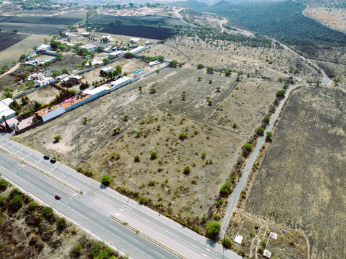 7.4 Ha. | Carr. Sta. Barbara-coroneo, Corregidora, Qro. Apto Industrial, Comercial O Habitacional