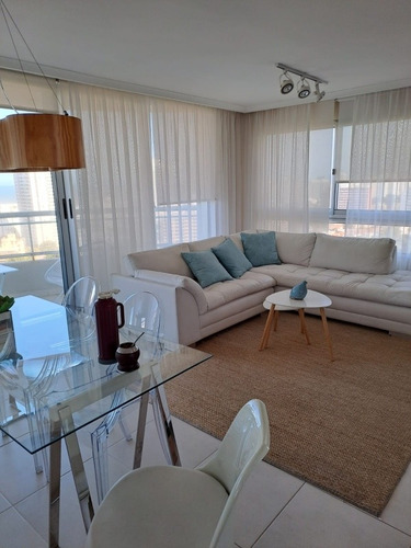 Imagen 4 de 28 de Departamento De Categoría En Oean Drive, Punta Del Este.