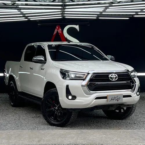 Toyota Hilux 2.8 Srv