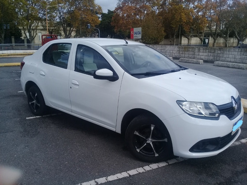 Renault Nuevo Logan Authentique 1.6 8v 2018