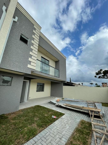 Imagem 1 de 15 de Sobrado Para Venda Em Curitiba, Boqueirão, 3 Dormitórios, 1 Suíte, 1 Banheiro, 1 Vaga - _1-2229932