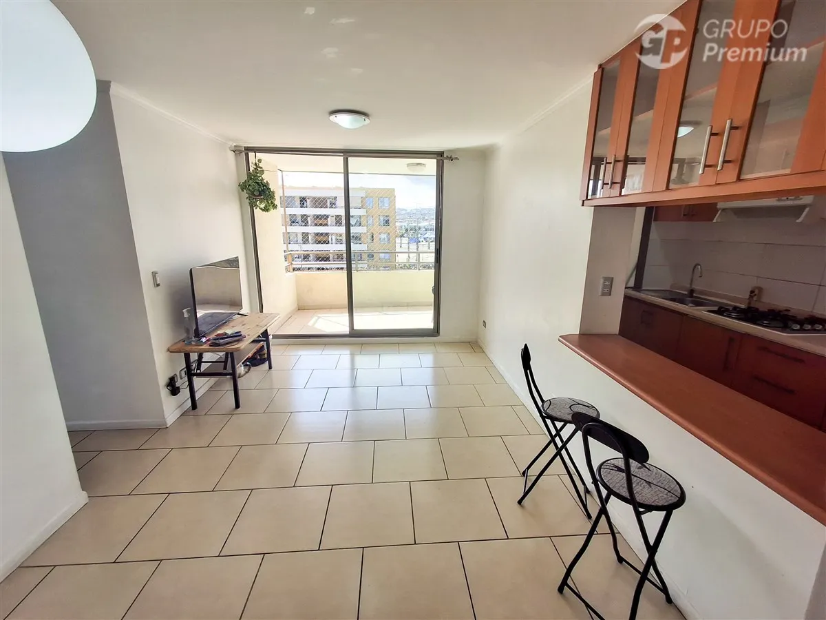 Imagen 1 de 22 de Venta Departamento 3dorm.1b Condominio Portal Del Norte