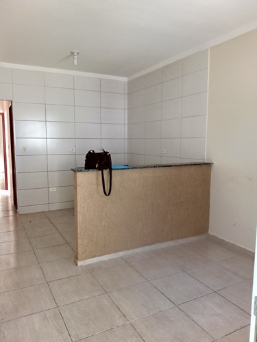 Imagem 3 de 11 de Linda Casa Térrea 1 Dormitório Vendo Ou Troco