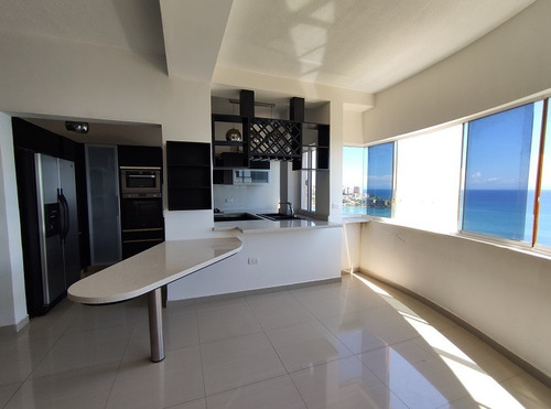 Imagen 6 de 12 de Hermoso Apartamento En Pampatar Con Vista Al Mar
