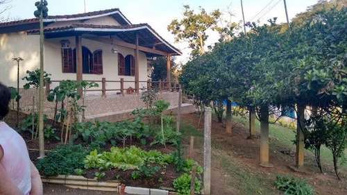 Imagem 5 de 13 de Linda Chácara Com Escritura Em Caçapava, Fácil Acesso A São José Dos Campos - Ch0034
