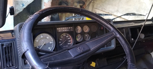 Imagem 4 de 6 de Volkswagen 8140