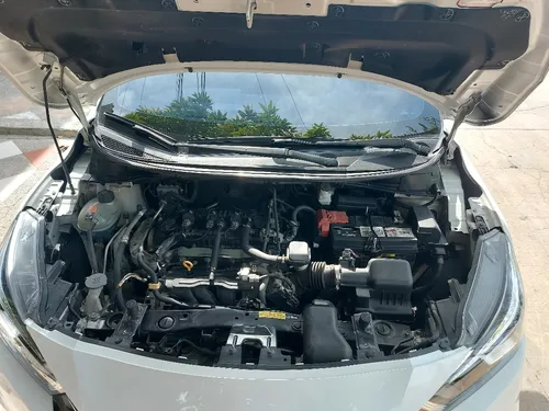 Nissan Versa 1.6 Advance