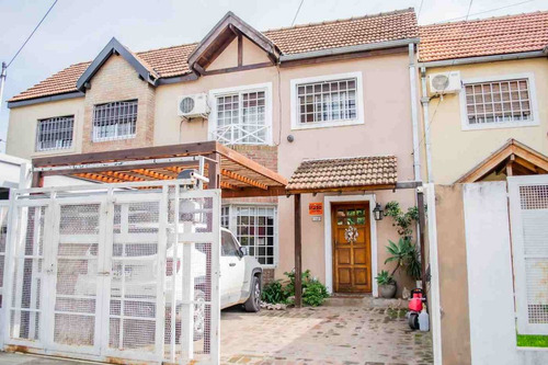 Amplio Duplex 4 Amb Pileta Y 2 Cocheras Hurlingham